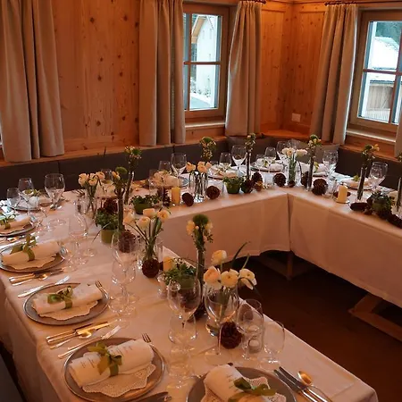 Mountain Pia Chalet *